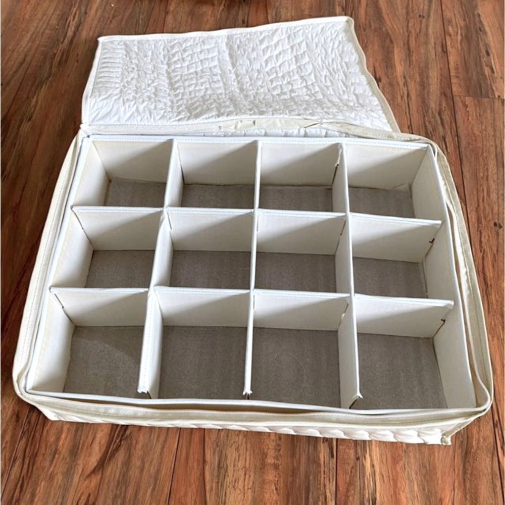 Travel Storage Bag for Luggage – Clothes Organizer with Divided Compartments